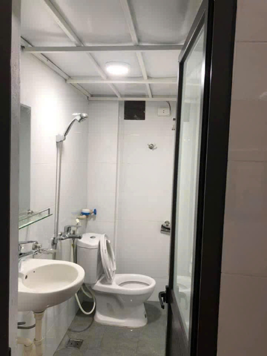 Cho thuê nhà Phố Hoàng Mai 4 tầng x 2 ngủ, 7 Triệu ở gđ, nhóm 4 người - Ảnh 1